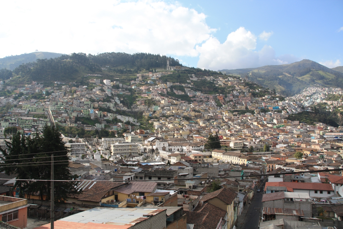 Auf dem Panecillo mit Blick auf Quito