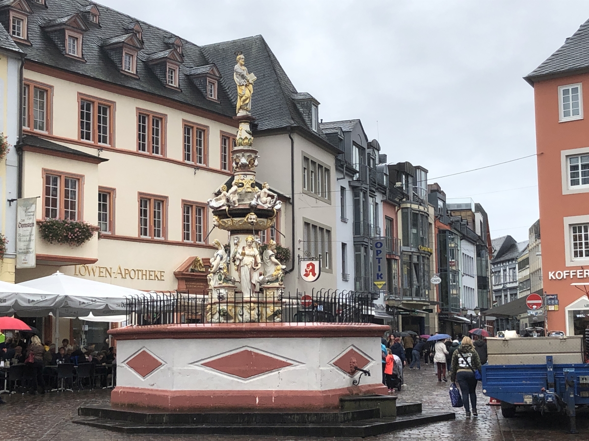 Marktbrunnen auf dem Hauptmarkt