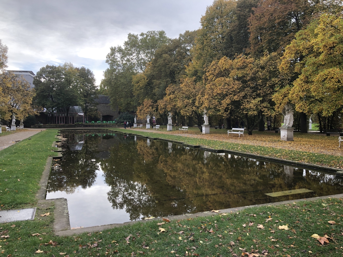 Palastgarten hinter dem Landesmuseum
